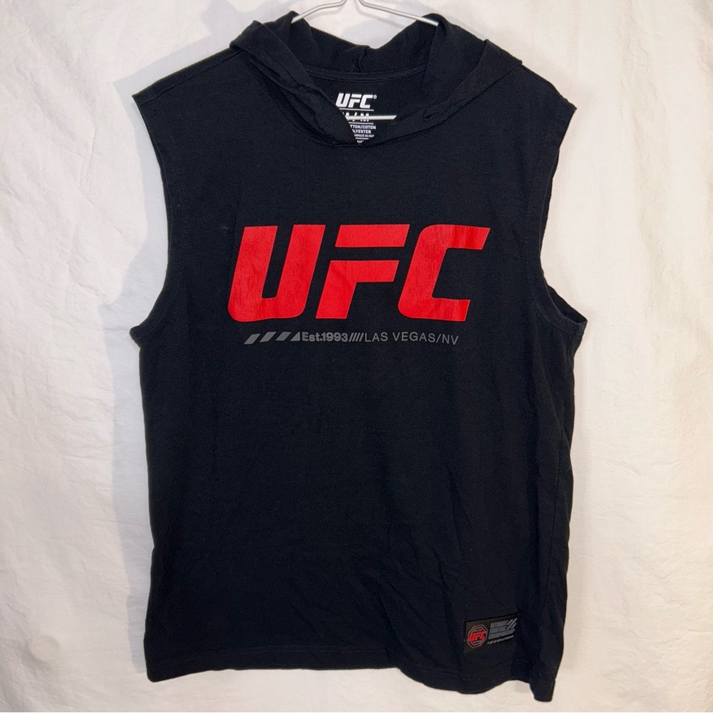 UFC Black Sleeveless Hooded Tank / Gym Shirt - Size M - MMA Fanwear